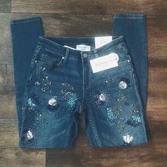 For the Republic Denim Jeans - Picture 1 of 4